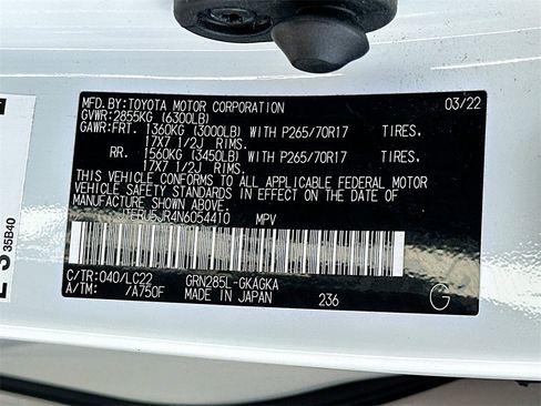 Used 2022 Toyota 4Runner TRD Off-Road Premium image 32