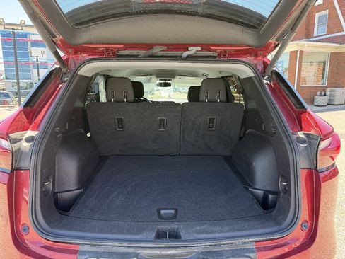 Used 2020 Chevrolet Blazer LT FWD image 12