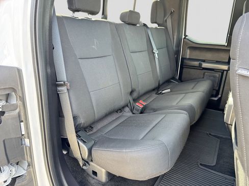 Used 2018 Ford F150 XLT w/ Equipment Group 302A Luxury image 19