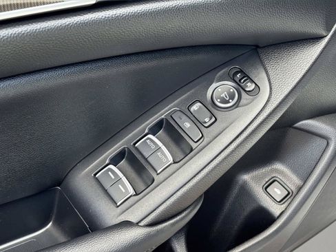 Used 2022 Honda Accord Sport image 22