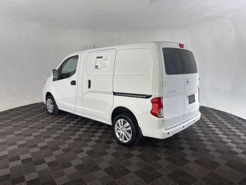 Used 2020 Nissan NV200 SV w/ Back Door Glass Package image 7