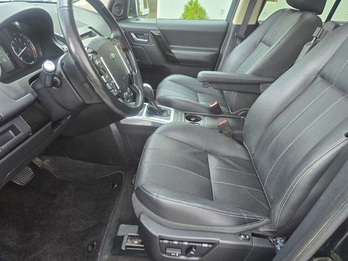 Used 2014 Land Rover LR2 HSE AWD/4WD image 8