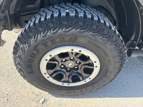 Used 2023 Ford Bronco Big Bend w/ Sasquatch Package AWD/4WD image 24