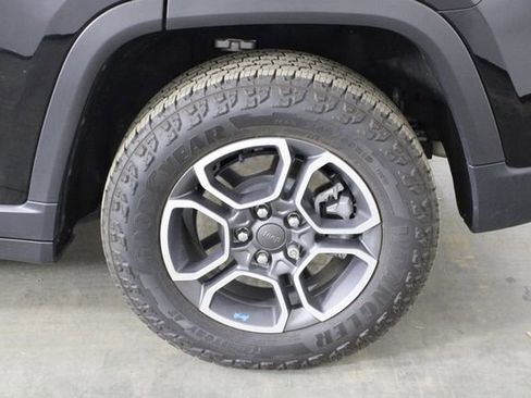 Used 2022 Jeep Grand Cherokee Trailhawk w/ Advanced Protech Group II AWD/4WD image 46