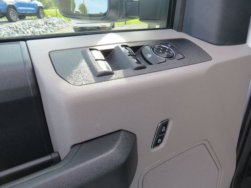 Used 2022 Ford F350 XL w/ STX Appearance Package AWD/4WD image 19
