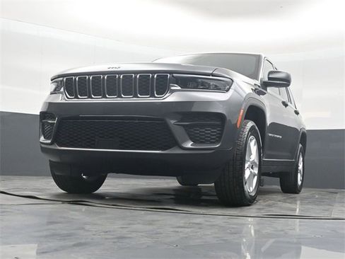 New 2025 Jeep Grand Cherokee Laredo X image 44