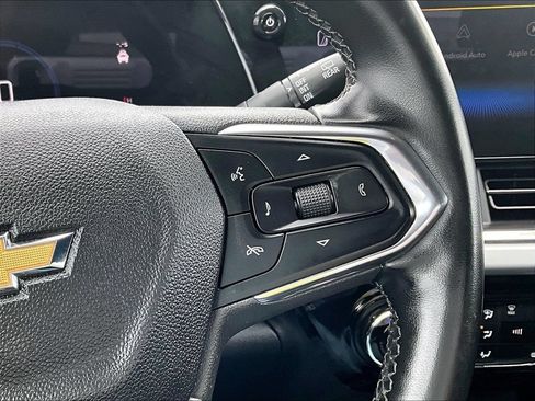 Used 2024 Chevrolet Trax LT w/ Driver Confidence Package FWD image 23