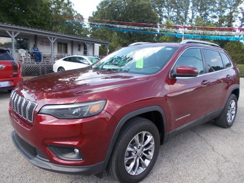 Used 2020 Jeep Cherokee Latitude Plus AWD/4WD image 1