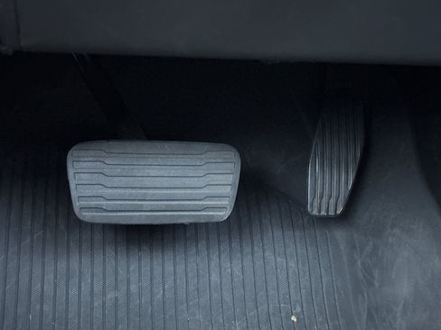 Certified 2024 Cadillac Escalade Sport Platinum image 45