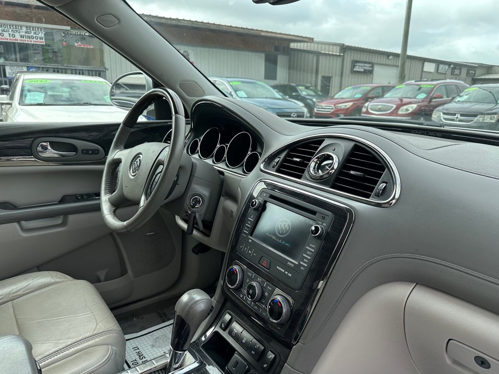 Used 2016 Buick Enclave Leather FWD image 8