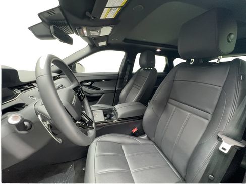 Used 2026 Land Rover Range Rover Evoque S AWD/4WD image 18
