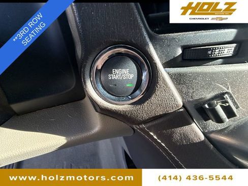 Certified 2018 Chevrolet Suburban LT w/ Luxury Package image 8