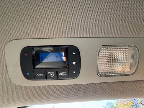 Used 2011 Honda Odyssey EX image 58