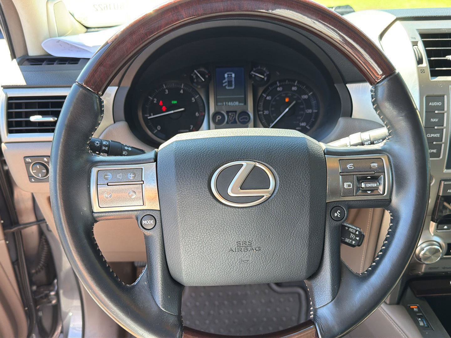 Used 2019 Lexus GX 460 Premium AWD/4WD image 22