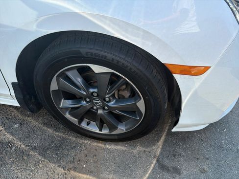 Used 2023 Honda Odyssey Elite image 4