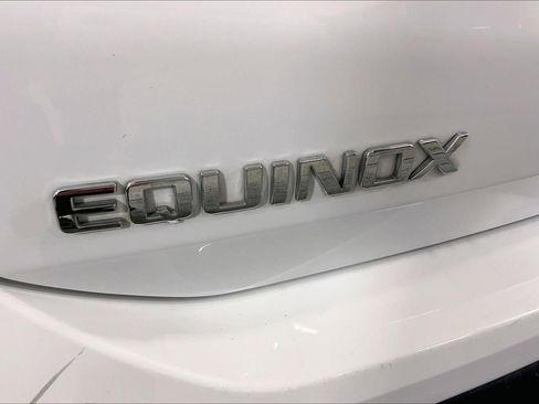 Used 2024 Chevrolet Equinox LT image 8