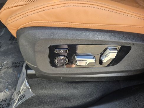 New 2026 BMW X5 xDrive40i w/ M Sport Package image 26