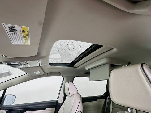 New 2026 Honda Odyssey Touring image 22