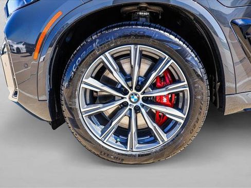 New 2026 BMW X5 xDrive50e image 9
