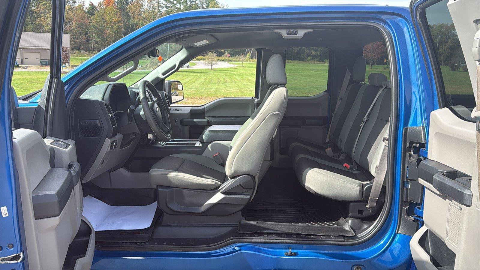 Used 2018 Ford F150 XL w/ Equipment Group 101A Mid AWD/4WD image 12
