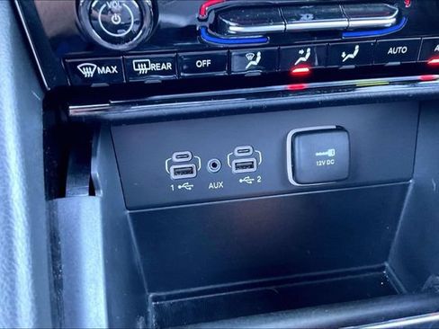Certified 2025 Jeep Grand Cherokee L Summit AWD/4WD image 26