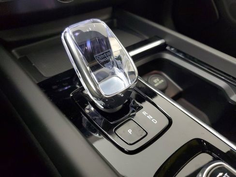 New 2026 Volvo XC60 T8 Plus w/ Protection Package Premier image 32