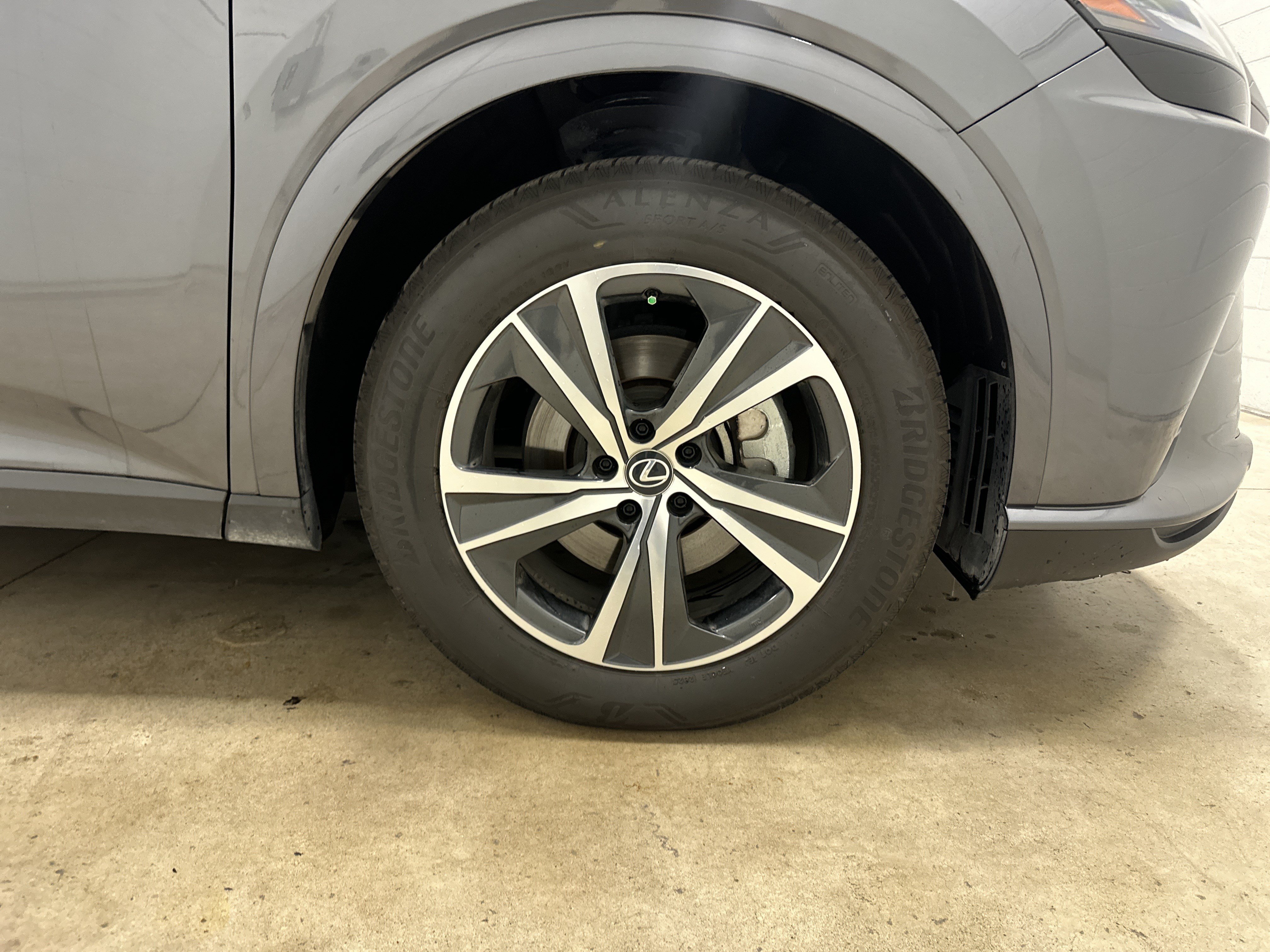 Certified 2024 Lexus RX 350 Premium w/ Convenience Package AWD/4WD image 13