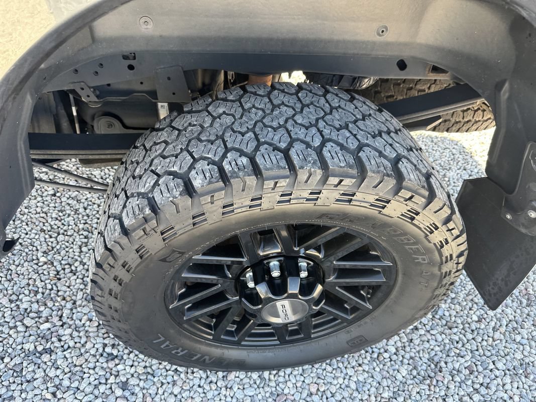 Used 2019 Ford F250 Lariat w/ Lariat Ultimate Package AWD/4WD image 42