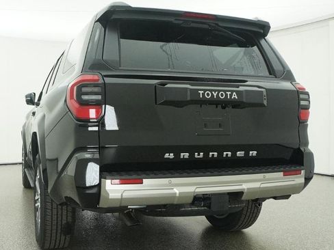 New 2026 Toyota 4Runner Limited image 9