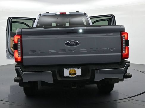 Used 2026 Ford F350 Lariat w/ Lariat Premium Package AWD/4WD image 28