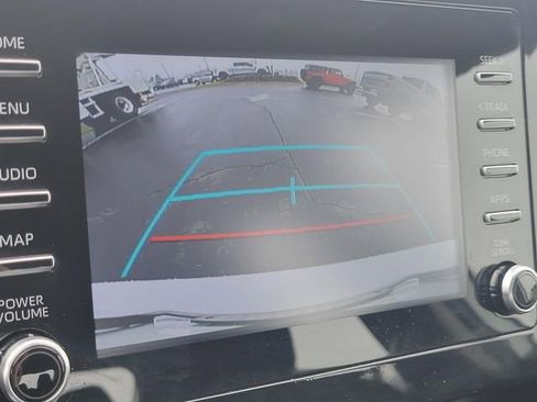 Used 2024 Toyota Camry SE image 7