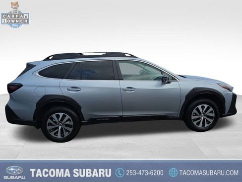 Certified 2025 Subaru Outback Premium image 7