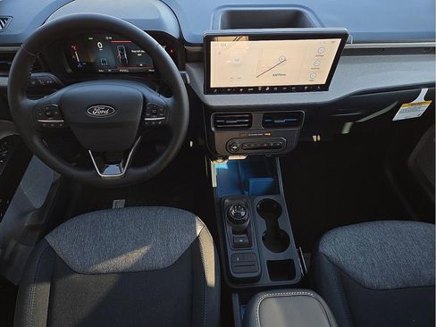 New 2025 Ford Maverick XLT w/ XLT Luxury Package image 9