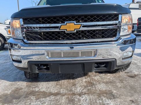 Used 2011 Chevrolet Silverado 2500 LT image 4