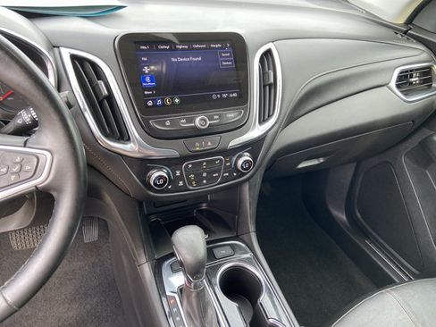Used 2023 Chevrolet Equinox Premier AWD/4WD image 23