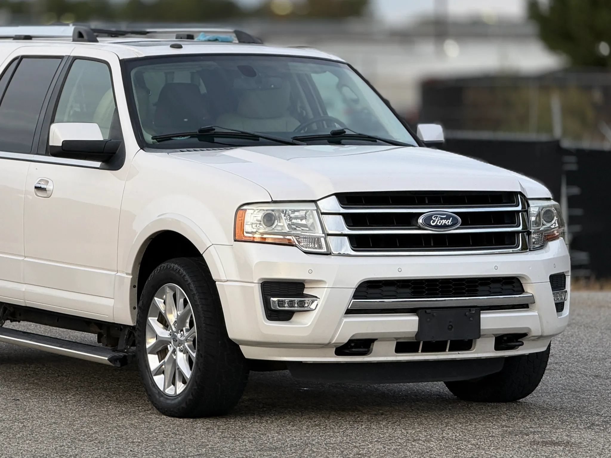 Used 2016 Ford Expedition EL Limited w/ Equipment Group 301A AWD/4WD image 15