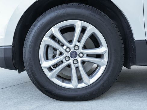 Used 2018 Ford Edge SEL w/ Equipment Group 201A image 13