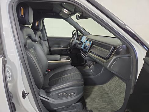 Used 2023 Rivian R1T Adventure Quad AWD/4WD image 23