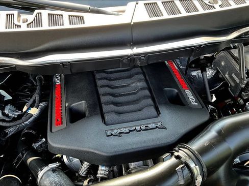 Used 2024 Ford F150 Raptor AWD/4WD image 33