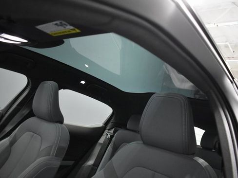 Used 2022 Polestar Polestar 2 w/ Plus Package image 17