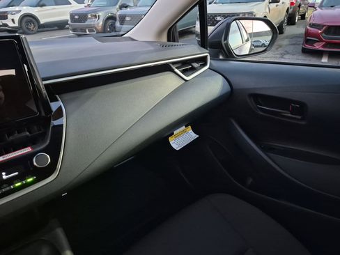 Used 2026 Toyota Corolla LE image 16