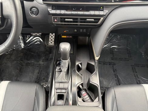 Certified 2025 Toyota Camry SE image 27