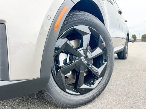 New 2026 Kia Sorento SX Prestige image 2