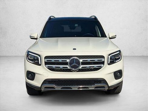Certified 2023 Mercedes-Benz GLB 250 image 2