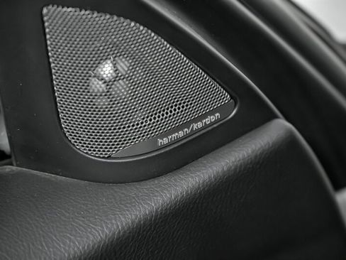 Used 2018 BMW M3 image 16