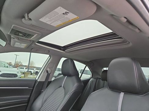 Used 2023 Toyota Camry SE image 27