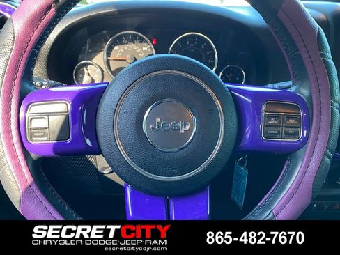 Used 2015 Jeep Wrangler Unlimited Sport w/ Quick Order Package 24S AWD/4WD image 17