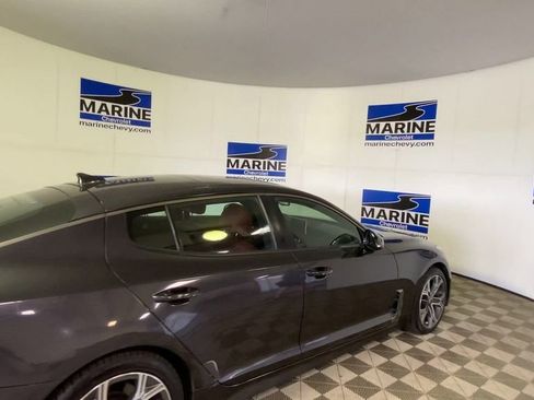 Used 2021 Kia Stinger GT-Line w/ Sun & Sound Package RWD image 2