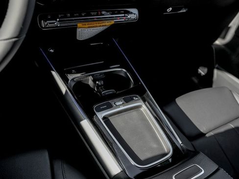 New 2026 Mercedes-Benz GLA 250 4MATIC image 15