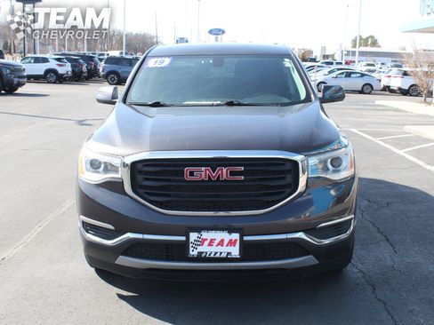 Used 2019 GMC Acadia SLE image 9